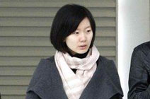 韩寒爱妻首露面接替路金波 帮夫对战方舟子