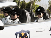 贫困县领导精选女交警