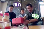 王中磊送威廉神秘生日礼物