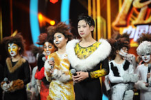 留守儿童上演高水平音乐剧《猫》