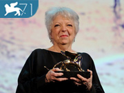 塞尔玛获终身成就奖