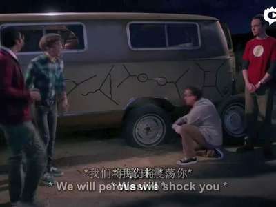 [视频]《生活大爆炸》四男主合唱经典 谢耳朵你太妖了！