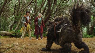 《仙境之桥》片段：为找钥匙大战森林怪物，这俩孩子也是拼！
