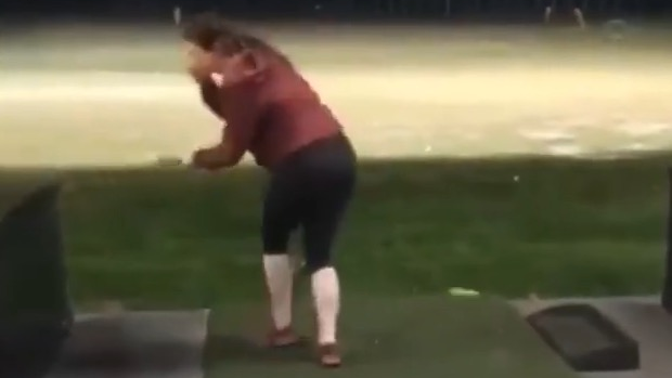 俄罗斯美女球员维琴诺娃半裸诱惑 拍高清性感写真