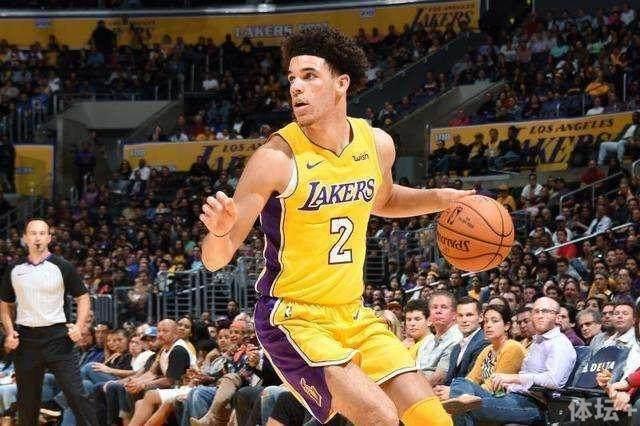 恩比德谈鲍尔:我喜欢他做的一切 尤其是专属球鞋