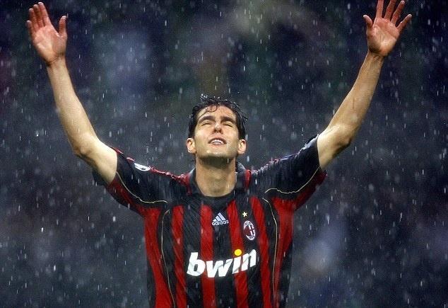 卡卡退役,他就是那个梅西追了60米后,选择放弃