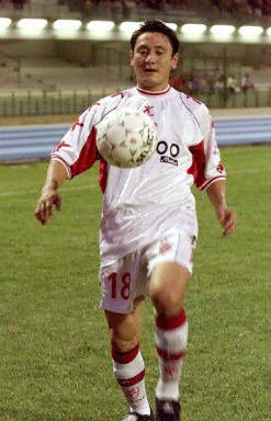 张玉宁荷甲首发 盘点五大联赛中国第一人