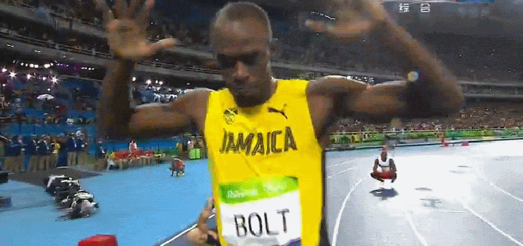 gif-吾与詹皇孰美?博尔特再度复刻詹姆斯霸气庆祝