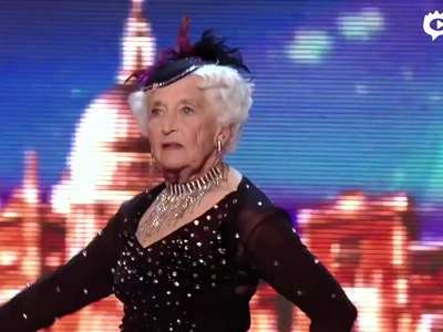 [视频]80岁老太英国达人秀秀华丽舞步 观众目瞪口呆