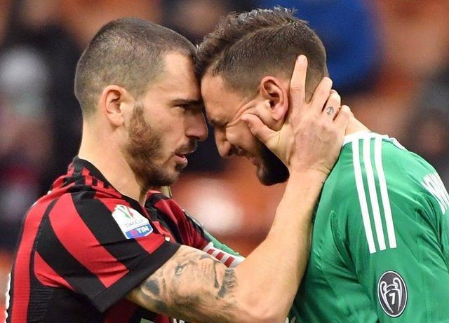 18岁拿600万欧年薪被嘘哭,是米兰球迷错了还