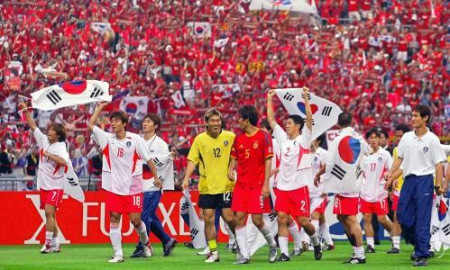 对02年世界杯韩国队黑进四强便不再继续黑下