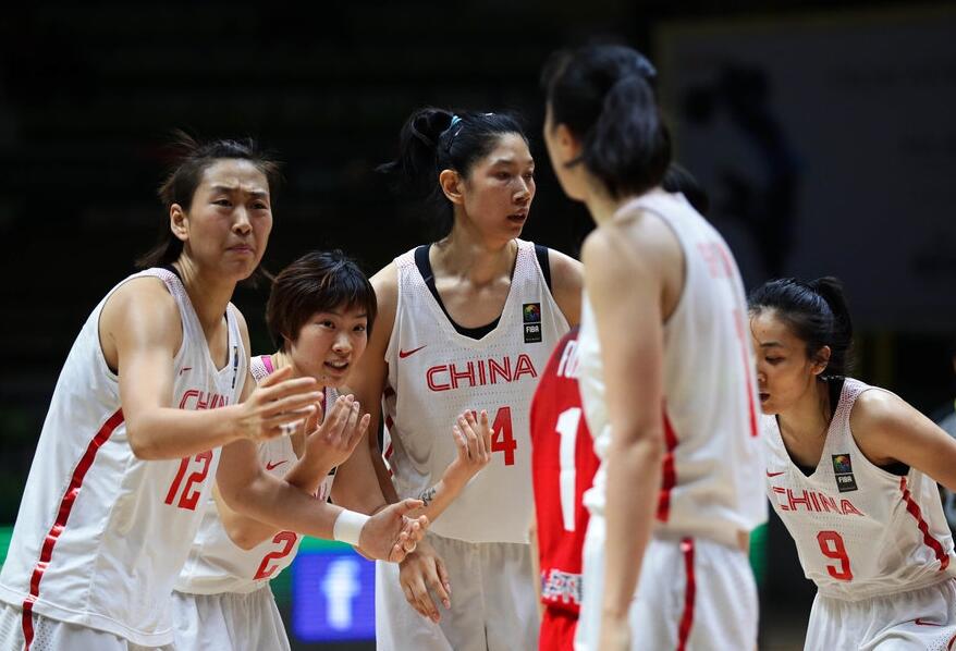 女篮亚洲杯-中国女篮3分憾负日本无缘决赛
