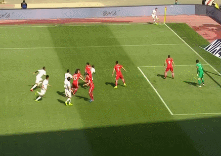 【进球gif】伊斯梅洛夫头槌破门 权健0-1亚泰
