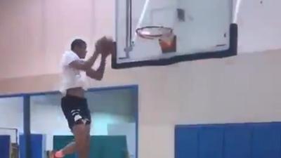 乐视体育电竞欧洲杯上海站 胥清木 vs 邓灼培 BO3