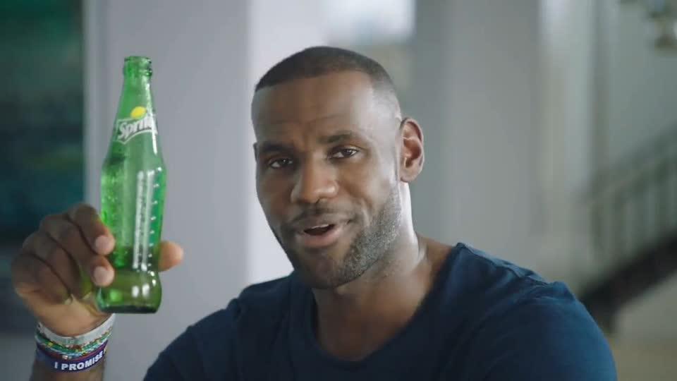 Wanna Sprite!詹姆斯发推宣传全新雪碧广告