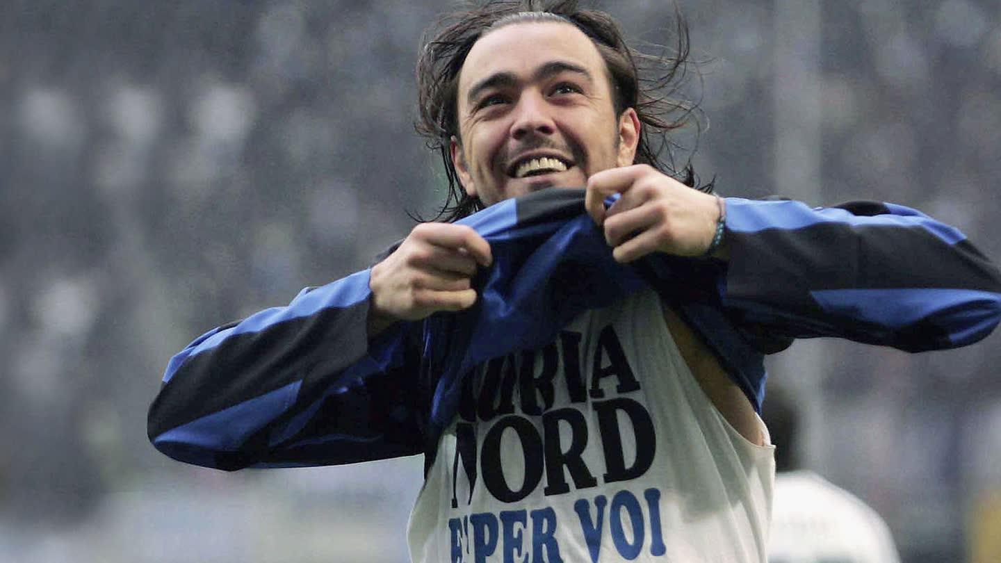 永远的内拉祖里! 雷科巴时隔十年再次高唱国米队歌