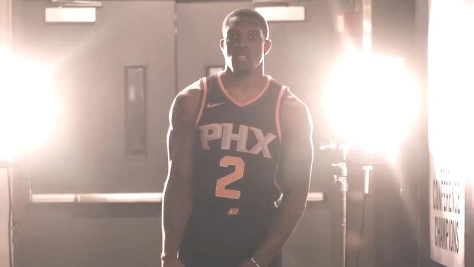 女记者政治言论遭批 KD力挺:她只是坚持自己相信的