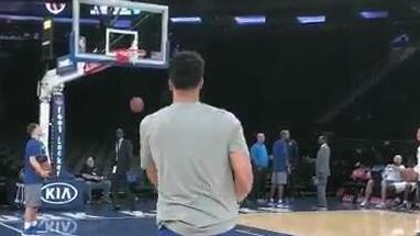 侃姚明详谈自抛自扣!麦迪名人堂访谈精华版