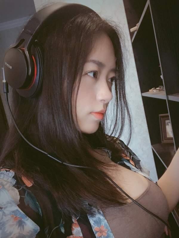 瘦并丰满着,这妹子太极品了!爆笑内涵囧图(345)