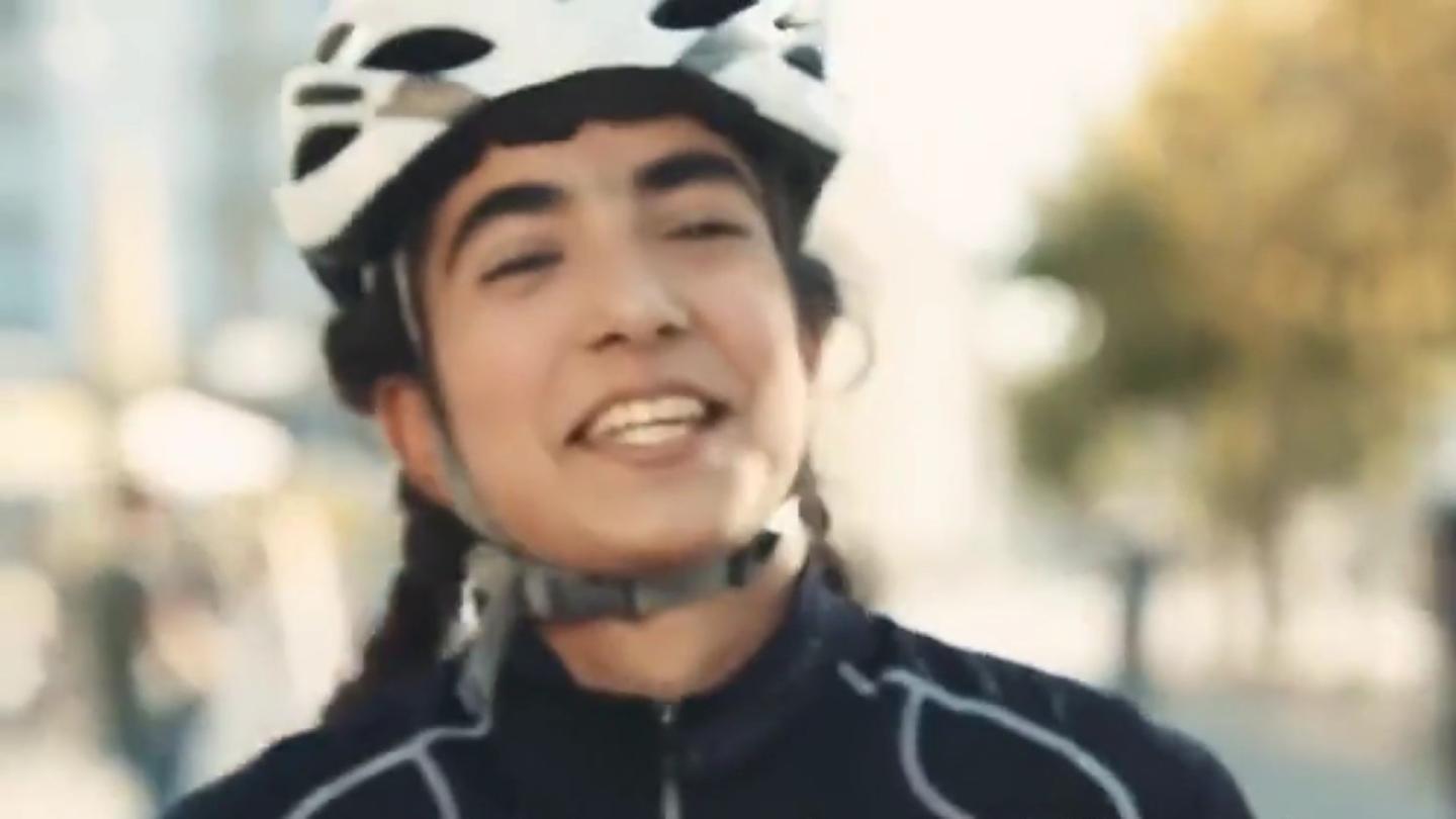 美女约不约 17年环法发车城市宣传片