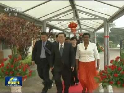 [视频]张德江分别与卢旺达参议长、众议长举行会谈