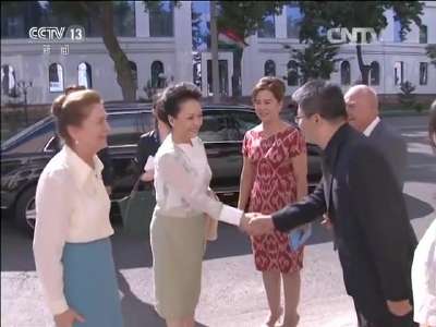[视频]习近平同乌兹别克斯坦总统共同出席“安格连-帕普”铁路隧道通车视频连线活动