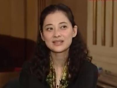 《左右时尚》20140808:梅婷曝产女濒临去世 化