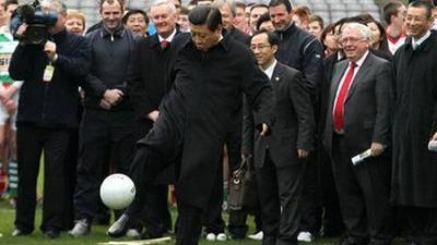 中国足球最棒的一脚!习大大爱尔兰球场曾一展