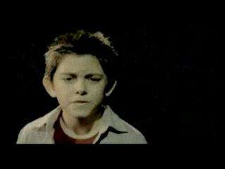 英国十岁男孩天籁之音tell me why