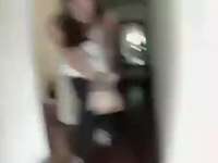 校园偷窥 女生澡堂被拍裸照